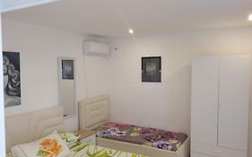 Durres Beach Rooms
