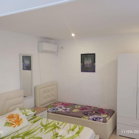 Durres Beach Rooms Exterior photo